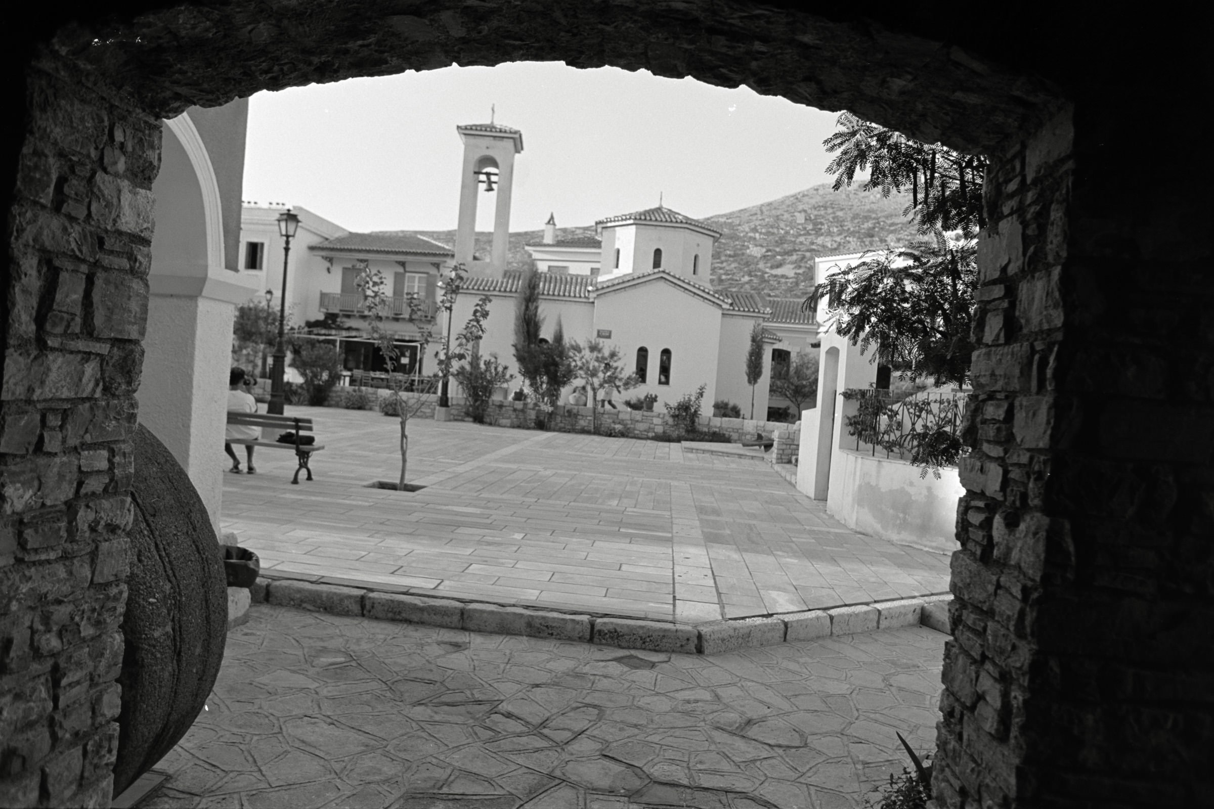 AHP F1991 09 003 sc240914 img29 NLP